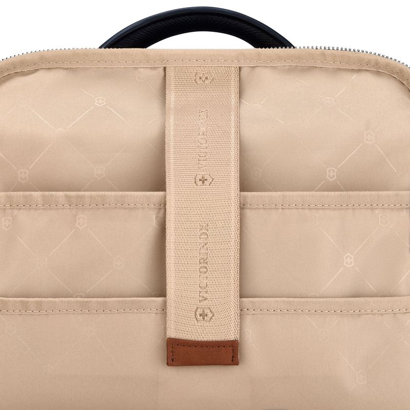 Large-TGE_Victoria_Signature_Magnetic_Flap.jpg